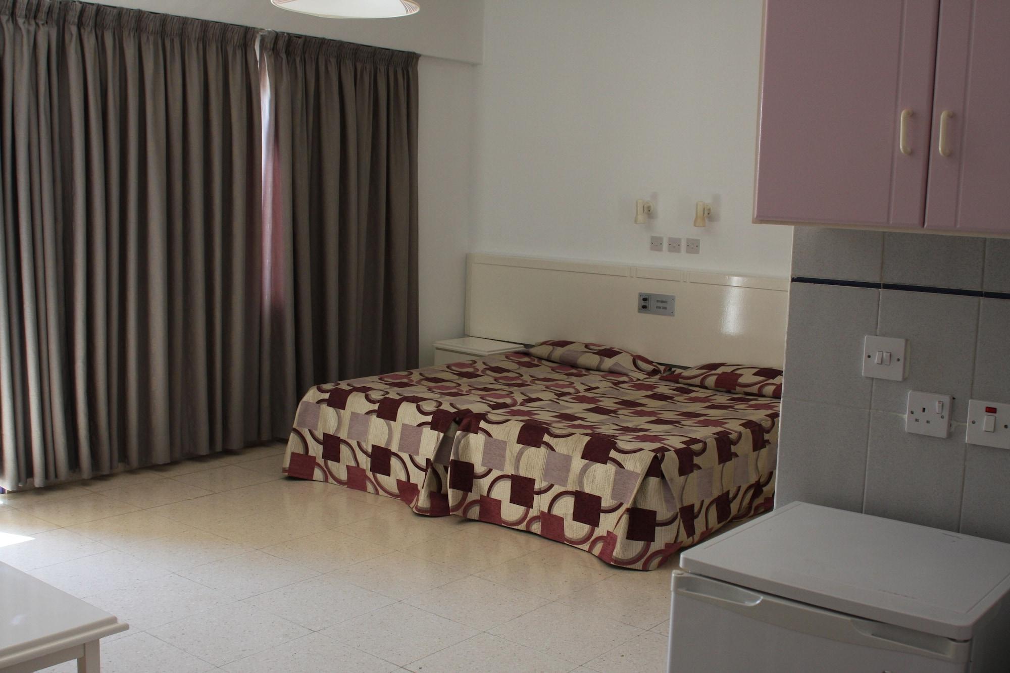 Astreas Beach Hotel Apartments Protaras Eksteriør bilde
