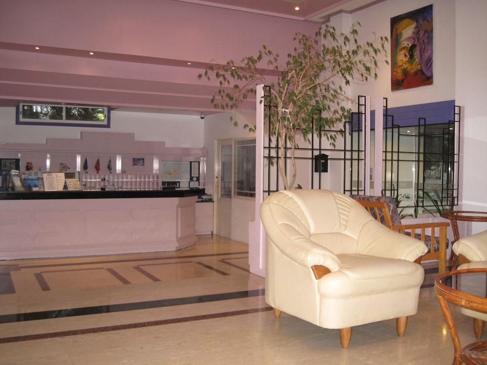 Astreas Beach Hotel Apartments Protaras Eksteriør bilde
