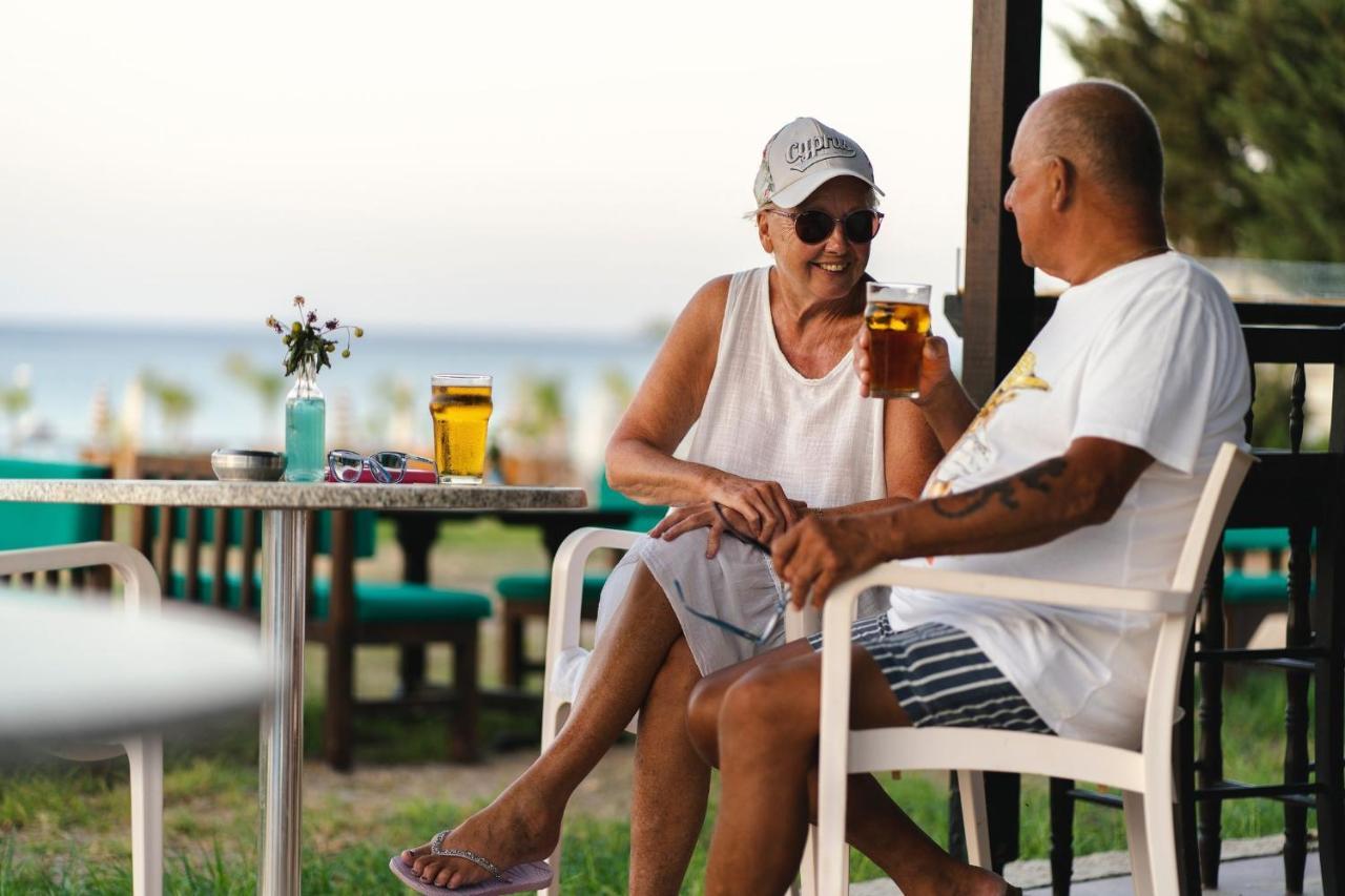 Astreas Beach Hotel Apartments Protaras Eksteriør bilde